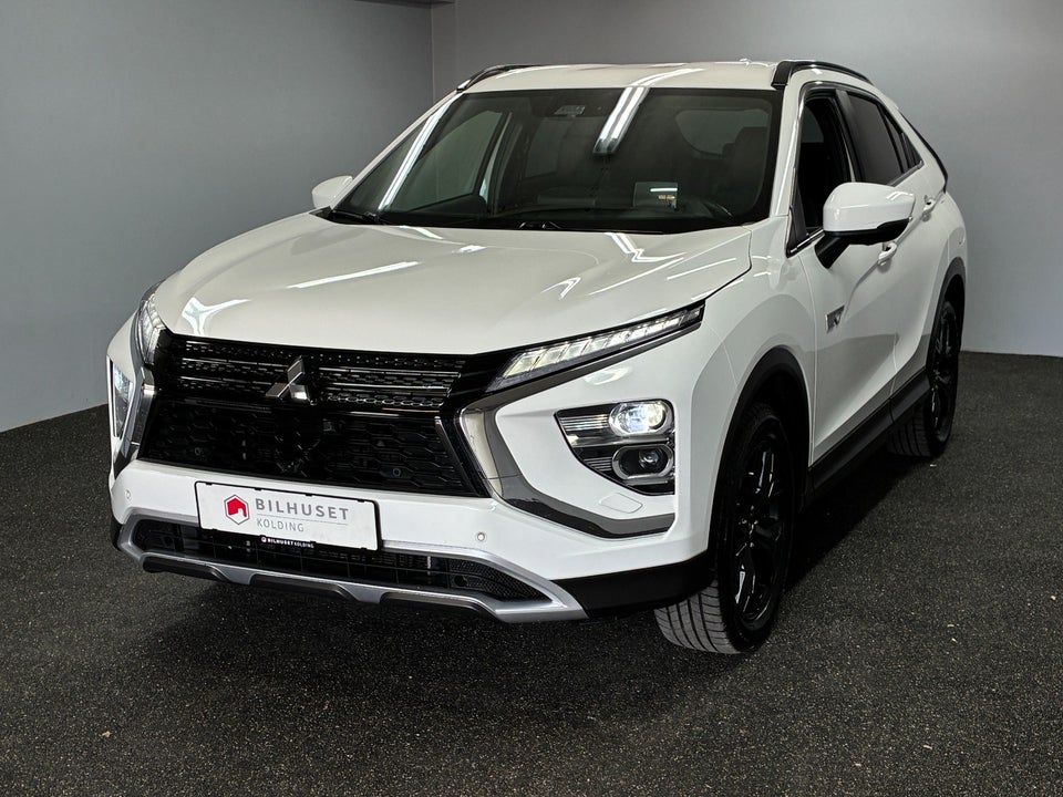 Mitsubishi Eclipse Cross 2,4 PHEV Intense CVT 4WD 5d