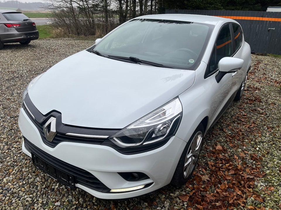 Renault Clio IV 0,9 TCe 90 Zen 5d