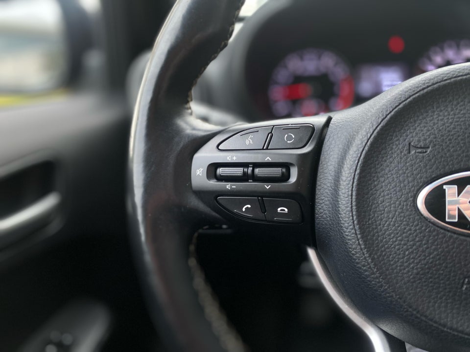 Kia Picanto 1,0 MPi Attraction 5d