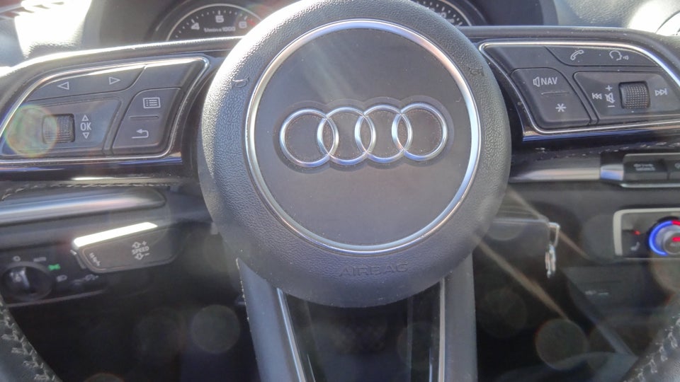 Audi A3 35 TFSi Sport Sportback S-tr. 5d