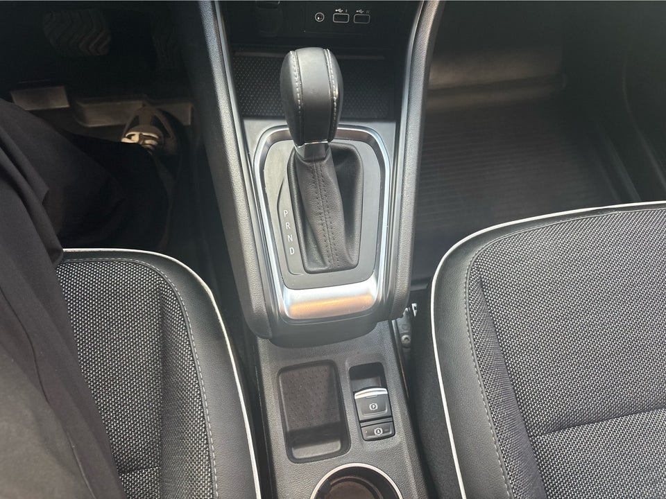 Renault Captur 1,3 TCe 140 Intens EDC 5d