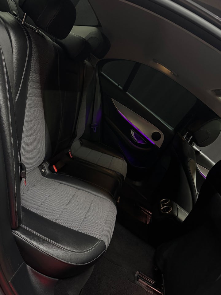 Mercedes E220 d 2,0 AMG Line aut. 4d