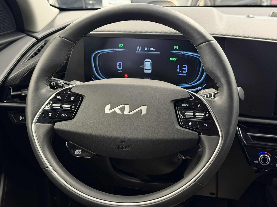 Kia Niro 1,6 PHEV Prestige DCT 5d