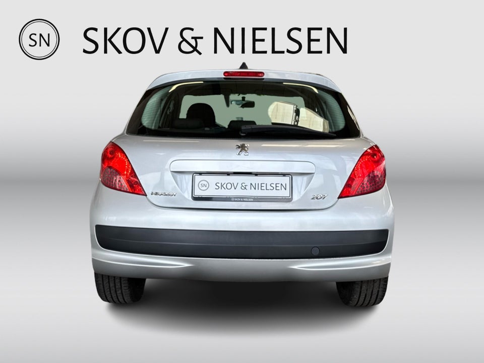 Peugeot 207 1,6 HDi 110 Premium 5d