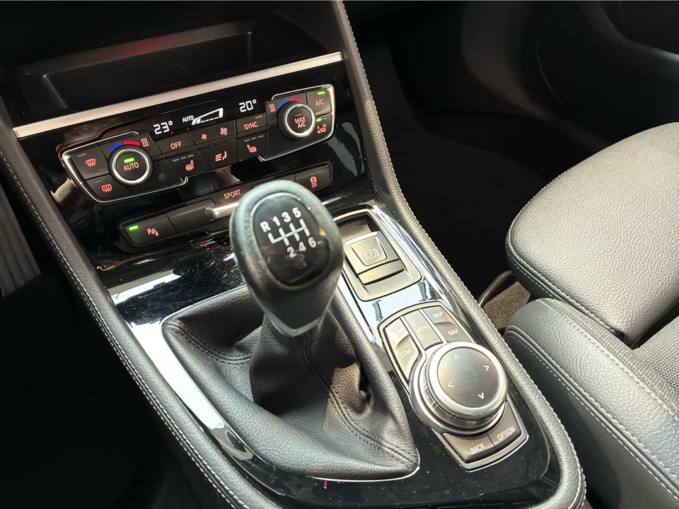 BMW 216i 1,5 Gran Tourer Sport Line 7prs 5d