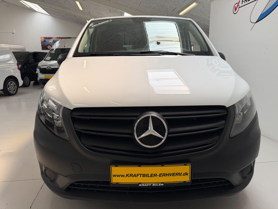 Mercedes eVito 129 Tourer PRO L Van