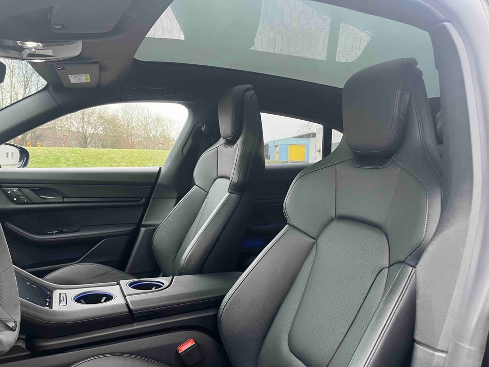 Porsche Taycan 4S Performance+ Cross Turismo 5d