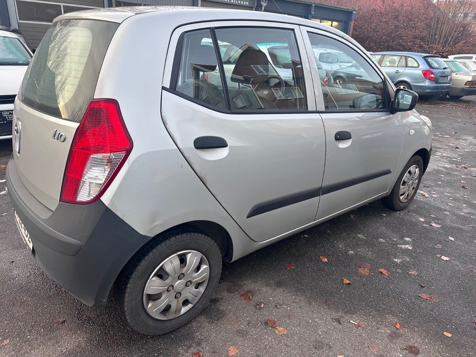 Hyundai i10 1,1 Classic 5d