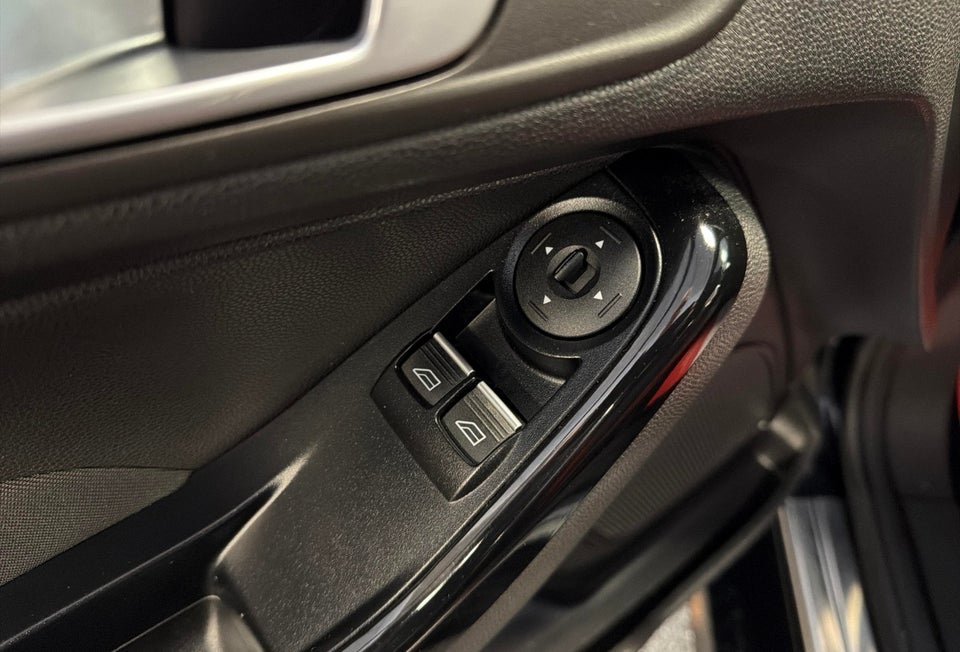 Ford Fiesta 1,0 SCTi 140 Black Edition 3d