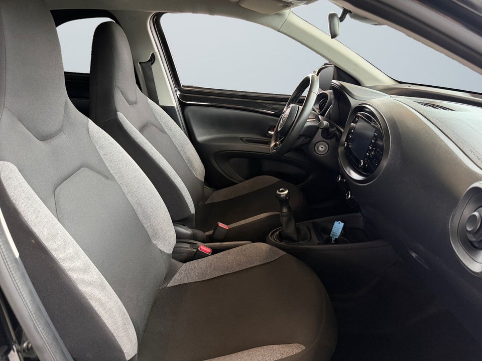 Toyota Aygo X 1,0 Active 5d