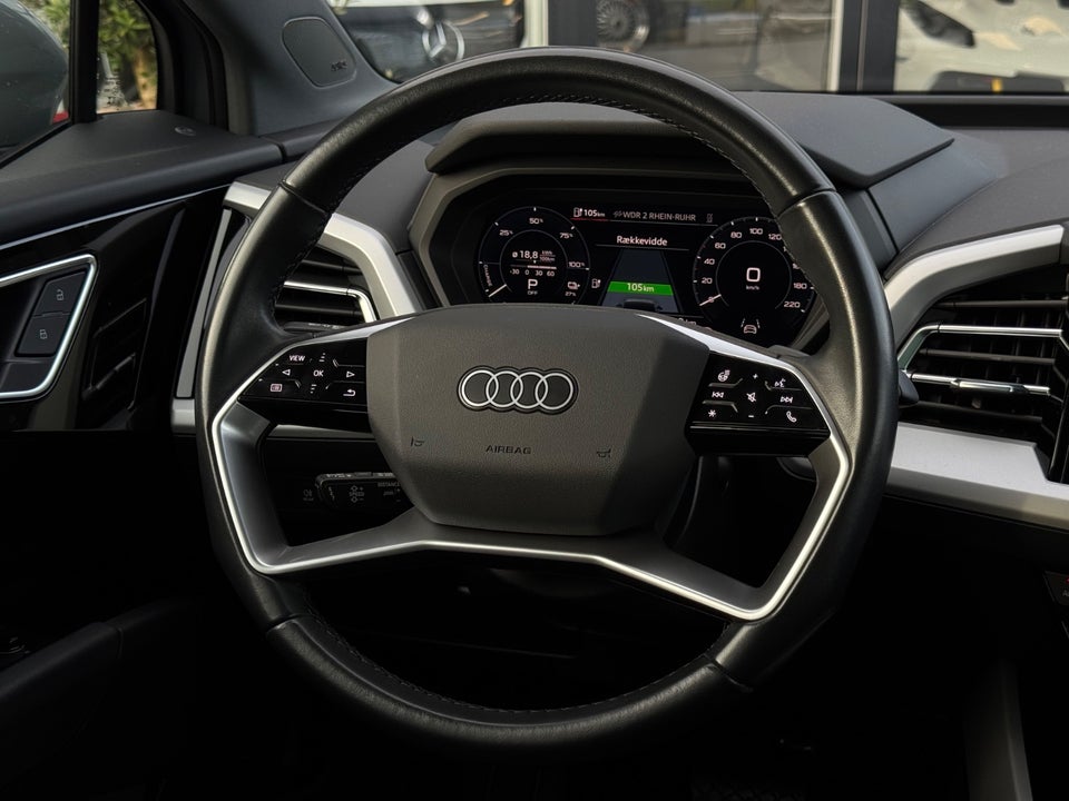 Audi Q4 e-tron 40 Attitude 5d