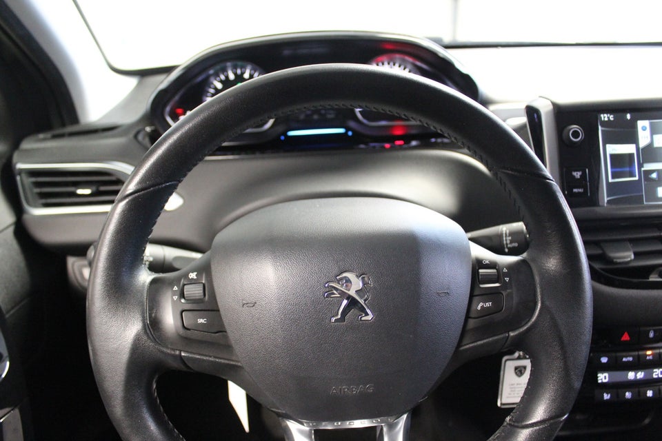 Peugeot 208 1,2 VTi Allure 5d