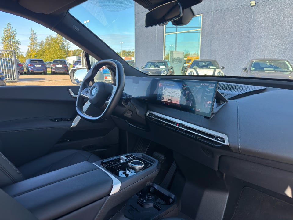 BMW iX xDrive40 5d