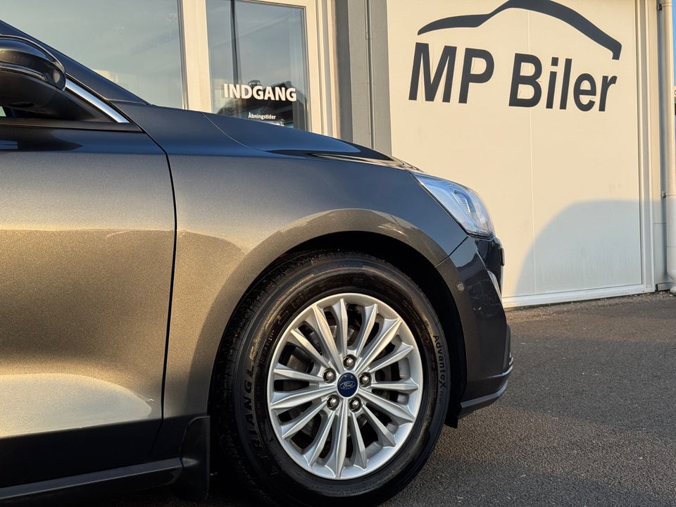 Ford Focus 1,0 EcoBoost Titanium 5d