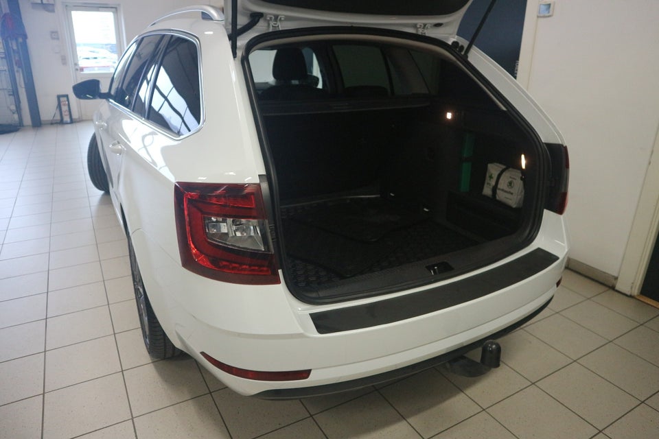 Skoda Octavia 1,4 TSi 150 Style Combi 5d