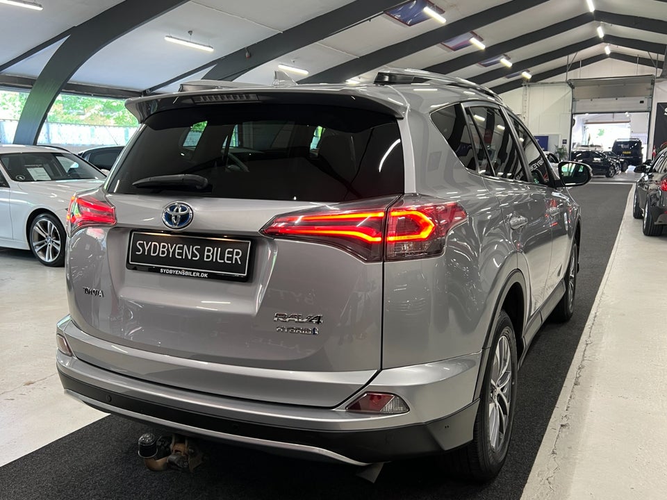 Toyota RAV4 2,5 Hybrid H3 MDS 4x4 5d