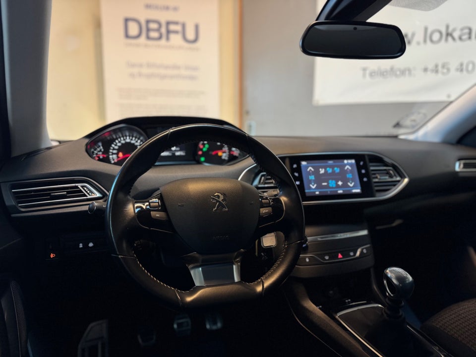 Peugeot 308 1,5 BlueHDi 130 Active 5d