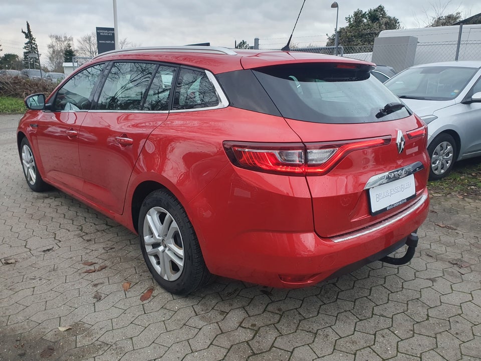 Renault Megane IV 1,2 TCe 130 Zen Sport Tourer 5d