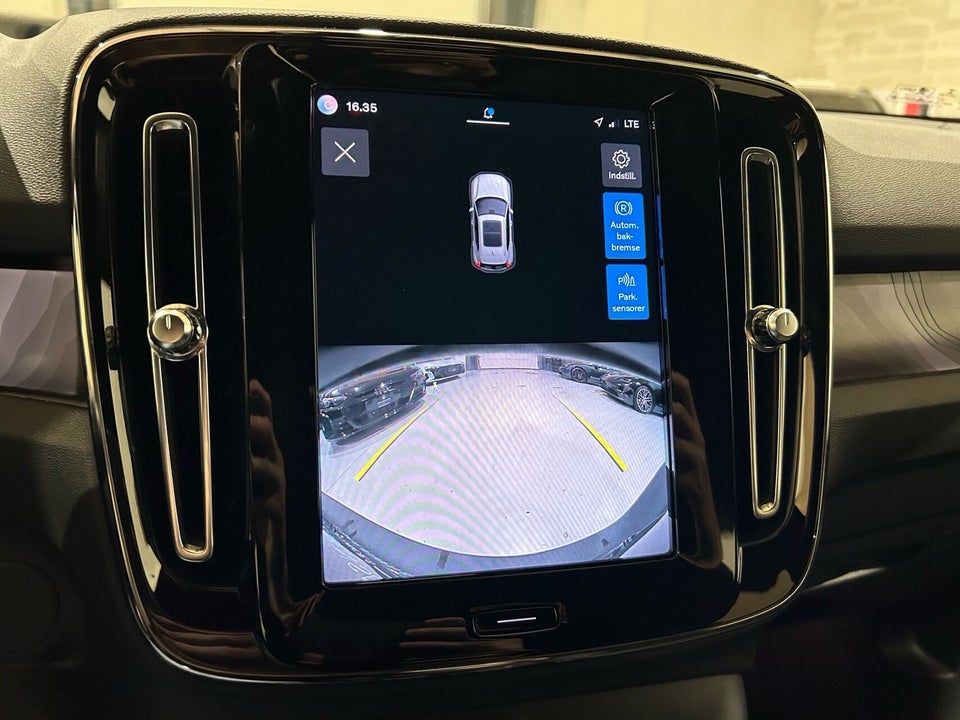 Volvo XC40 P6 ReCharge Core 5d