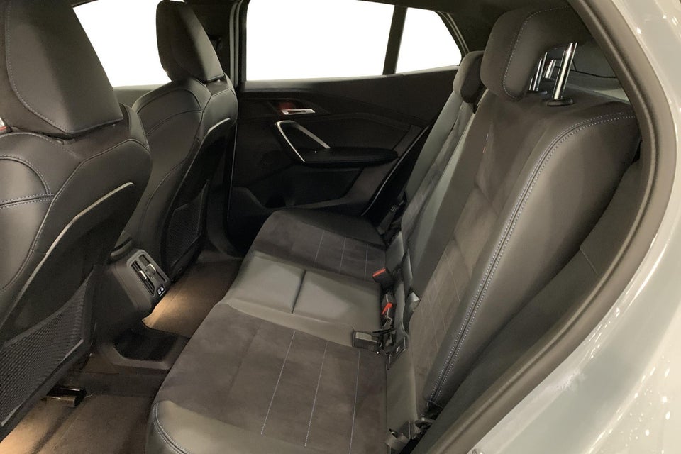 BMW iX2 eDrive20 M-Sport 5d