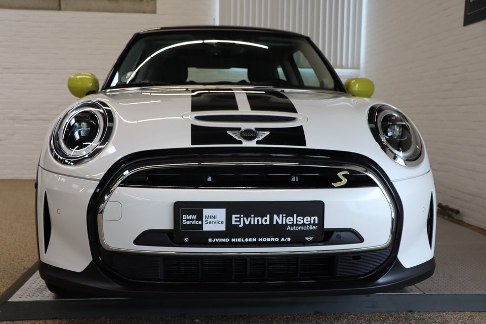 MINI Cooper SE Edition Premium Plus 3d