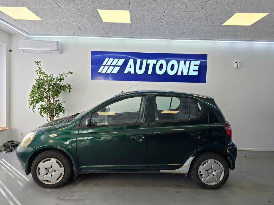 Toyota Yaris 1,3 Luna 5d