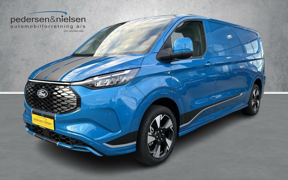 Ford E-Transit Custom 340L 64 Sport