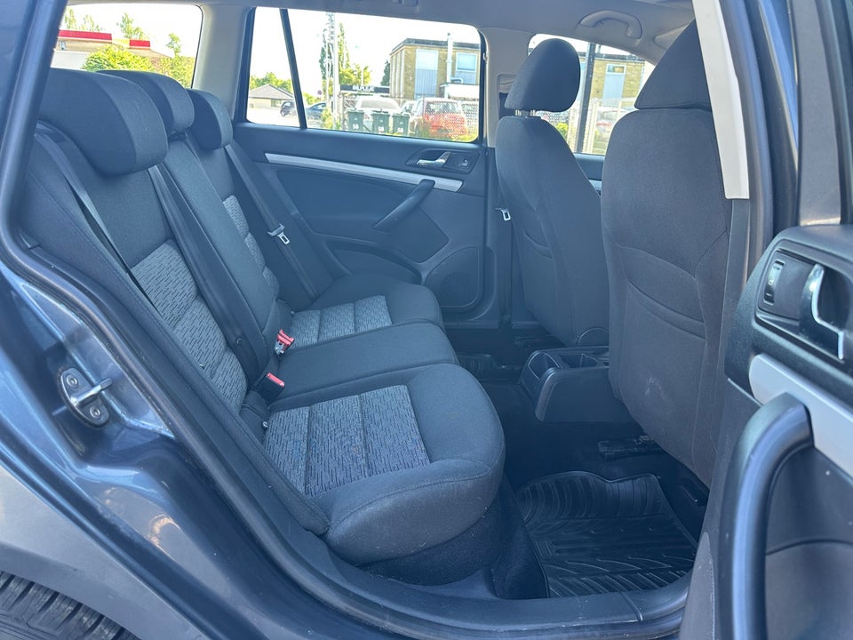 Skoda Octavia 1,2 TSi 105 Ambiente Combi 5d