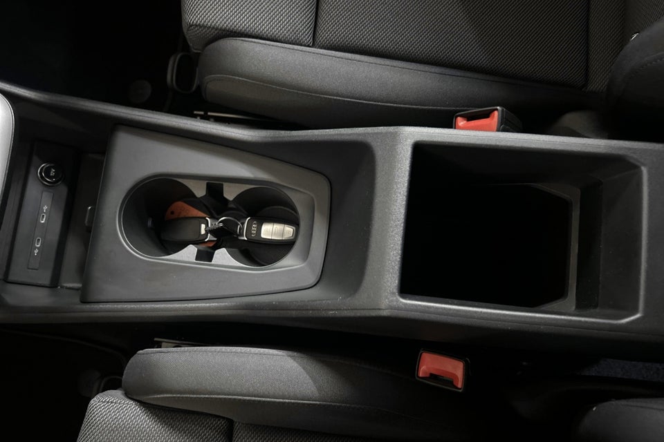 Audi Q4 e-tron 45 Progress 5d