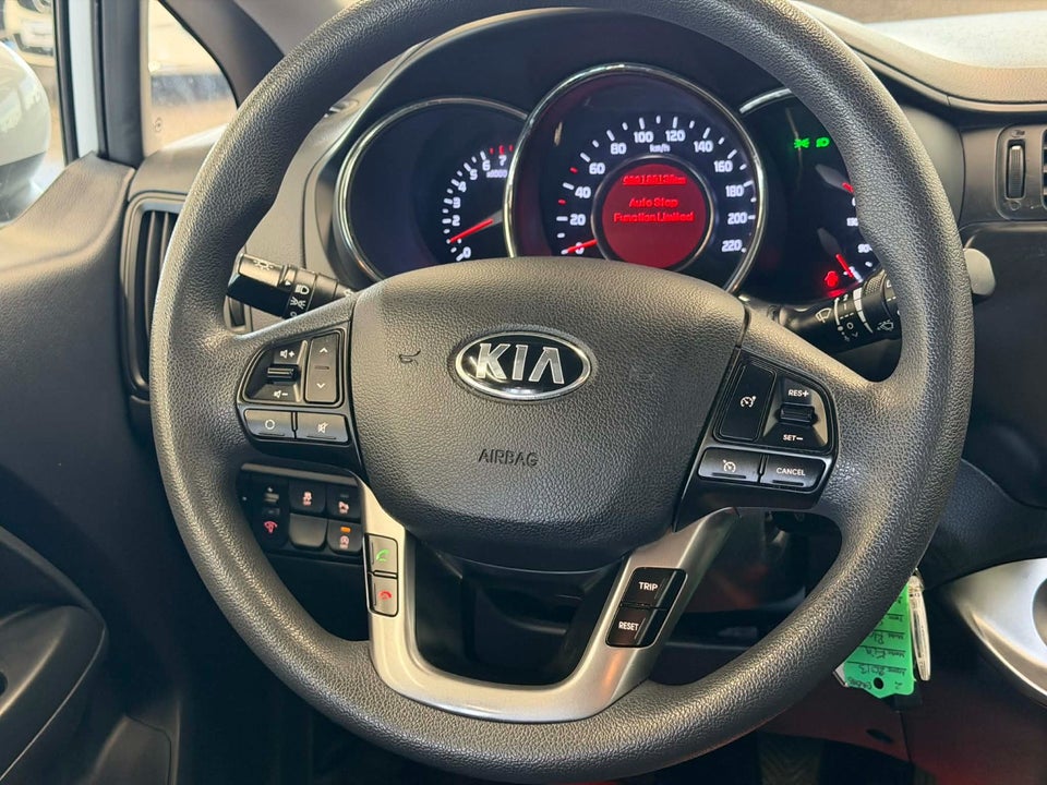 Kia Rio 1,2 CVVT Limited 5d