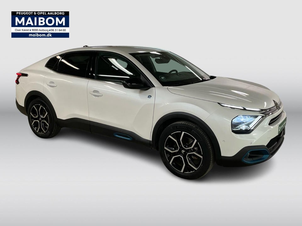 Citroën ë-C4 X 50 Shine 4d