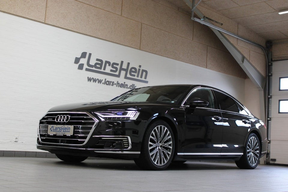 Audi A8 60 TFSi e quattro Tiptr. 4d