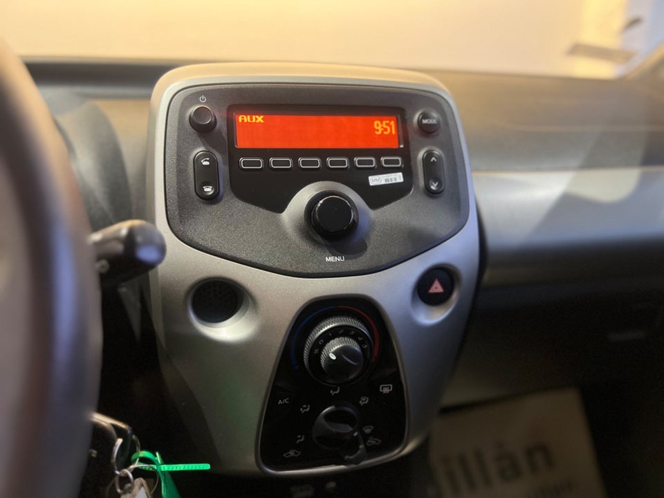 Peugeot 108 1,0 e-VTi 69 Active 5d