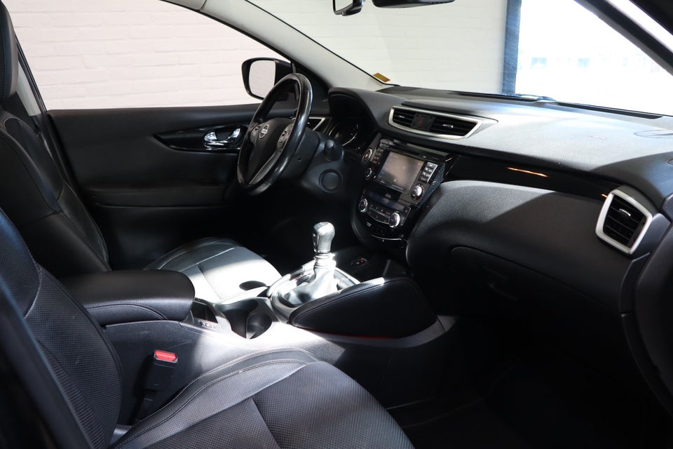 Nissan Qashqai 1,5 dCi 110 Tekna 5d