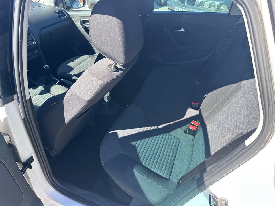 VW Polo 1,6 TDi 90 Comfortline 5d