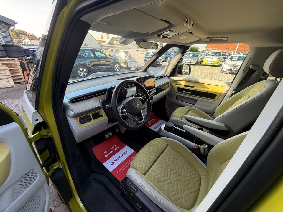 VW ID.Buzz 77 Pro SWB 5d