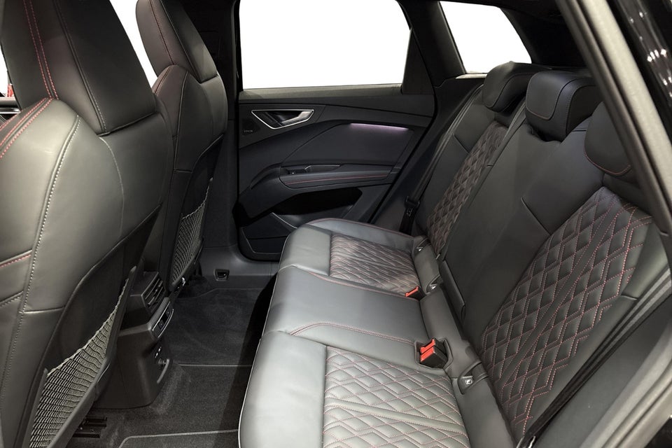Audi Q4 e-tron 45 S-line Edition 5d