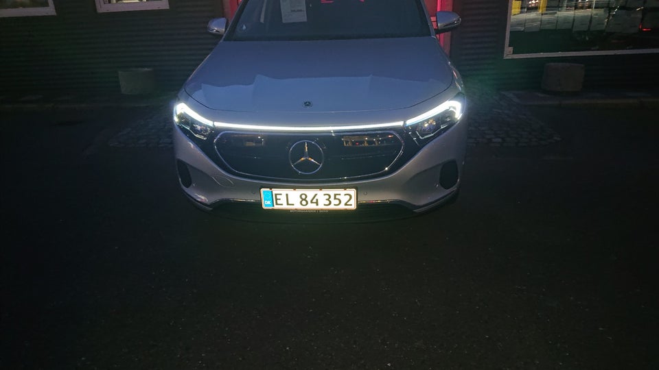 Mercedes EQA250+ Progressive 5d