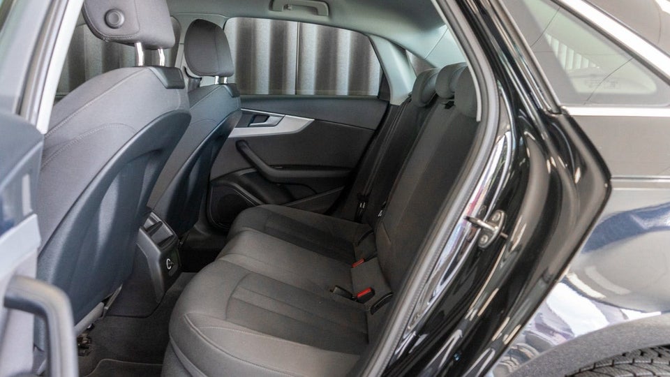 Audi A4 2,0 TFSi 190 Sport S-tr. 4d