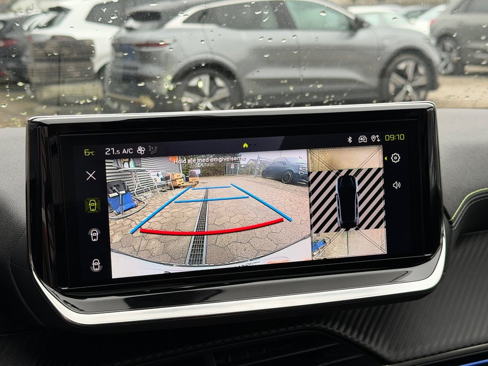 Peugeot e-208 54 GT 5d