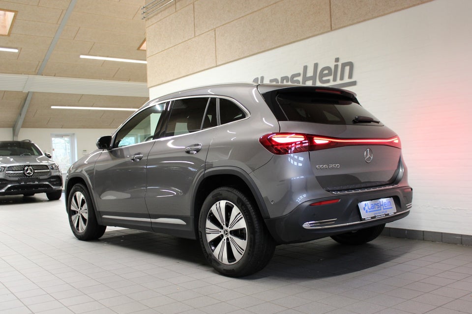 Mercedes EQA250 Progressive Advance 5d