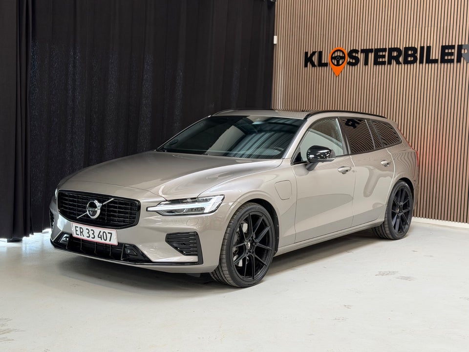 Volvo V60 2,0 T6 ReCharge R-Design aut. AWD 5d