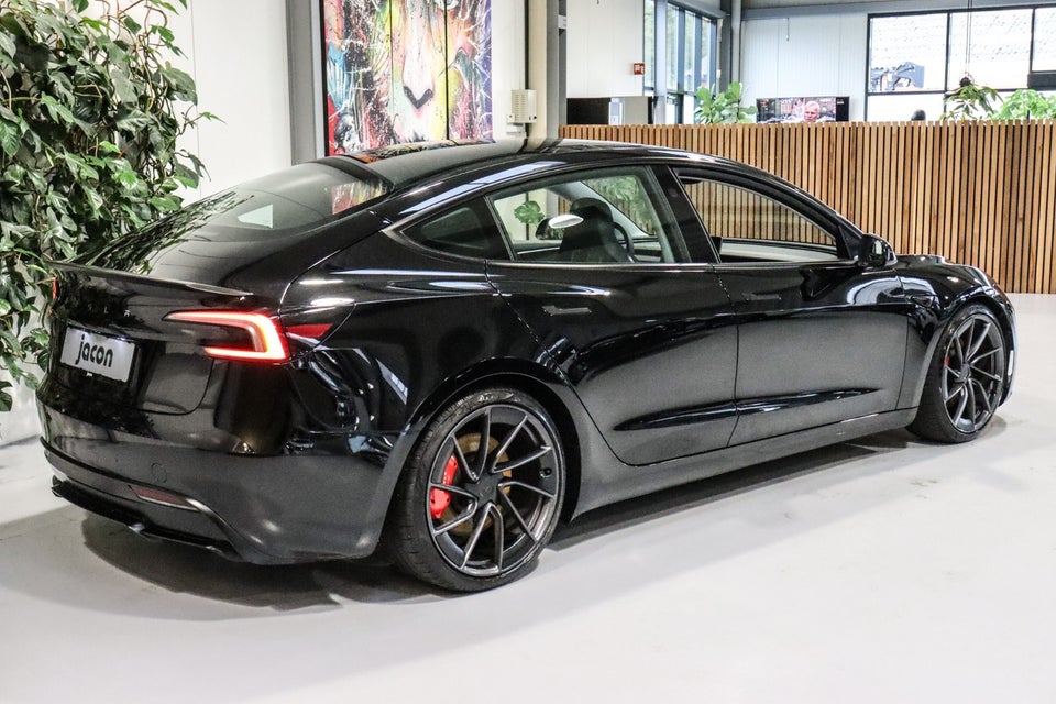 Tesla Model 3 Performance AWD 4d