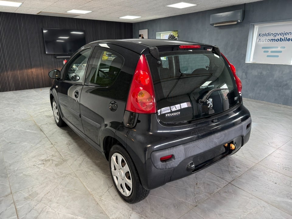 Peugeot 107 1,0 Active 5d