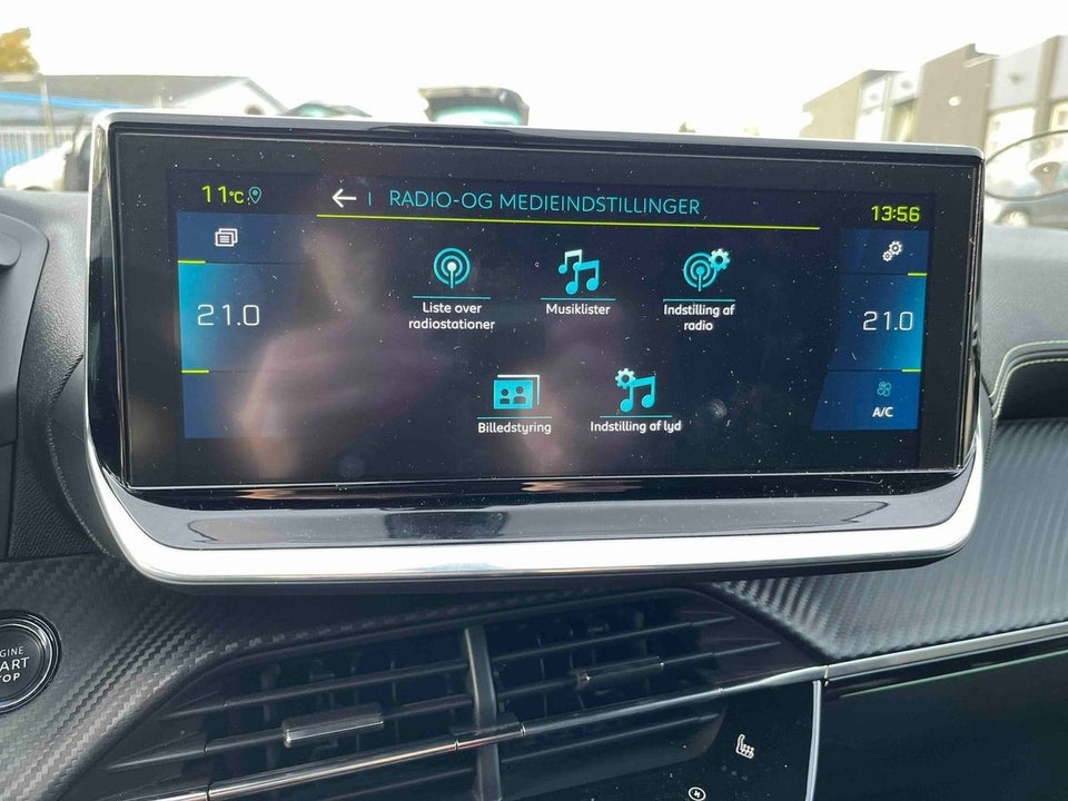 Peugeot e-208 50 GT Pack 5d