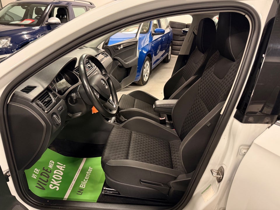 Skoda Rapid 1,0 TSi 110 Ambition Spaceback 5d