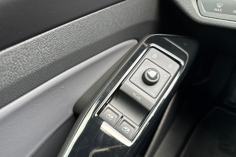 VW ID.4 77 Style 4Motion 5d