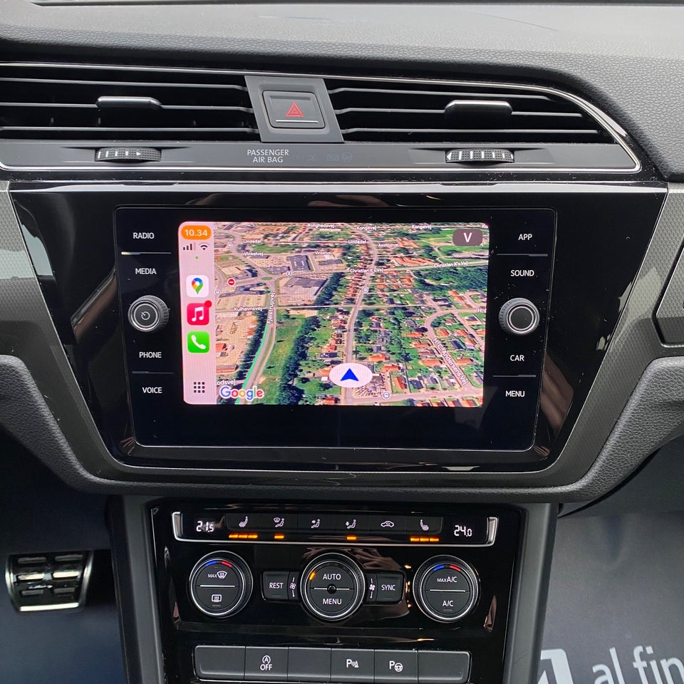 VW Touran 1,6 TDi 115 IQ.Drive DSG 7prs 5d