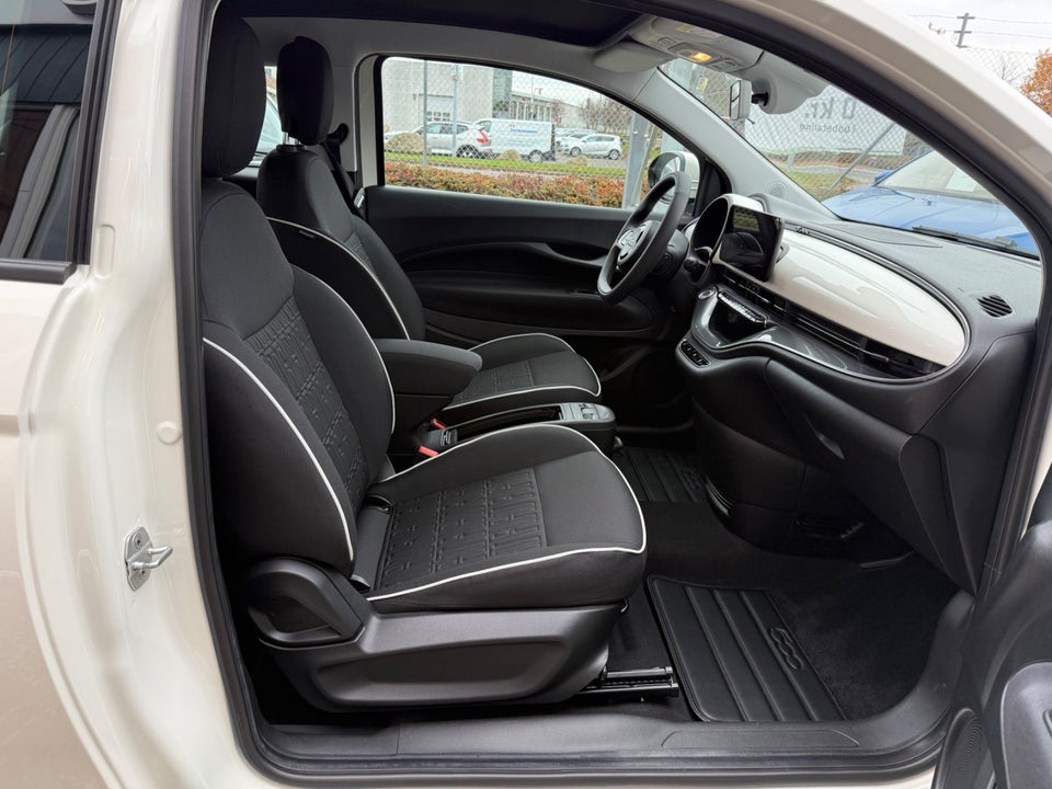 Fiat 500e 42 Icon Pack Cabrio 2d