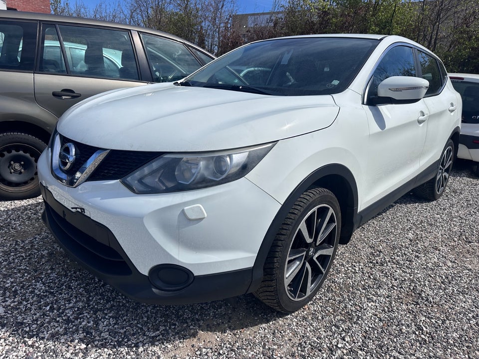 Nissan Qashqai 1,2 Dig-T 115 Acenta 5d